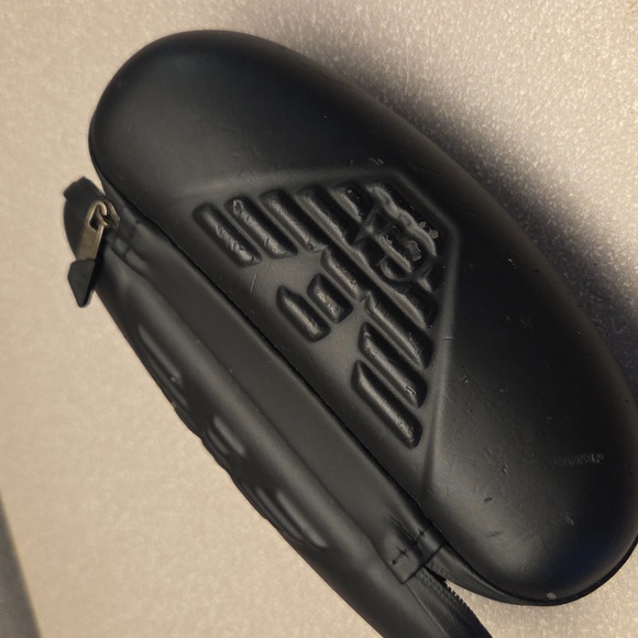 Emporio Armani Black Zippered Glasses Case - Picture 2 of 5